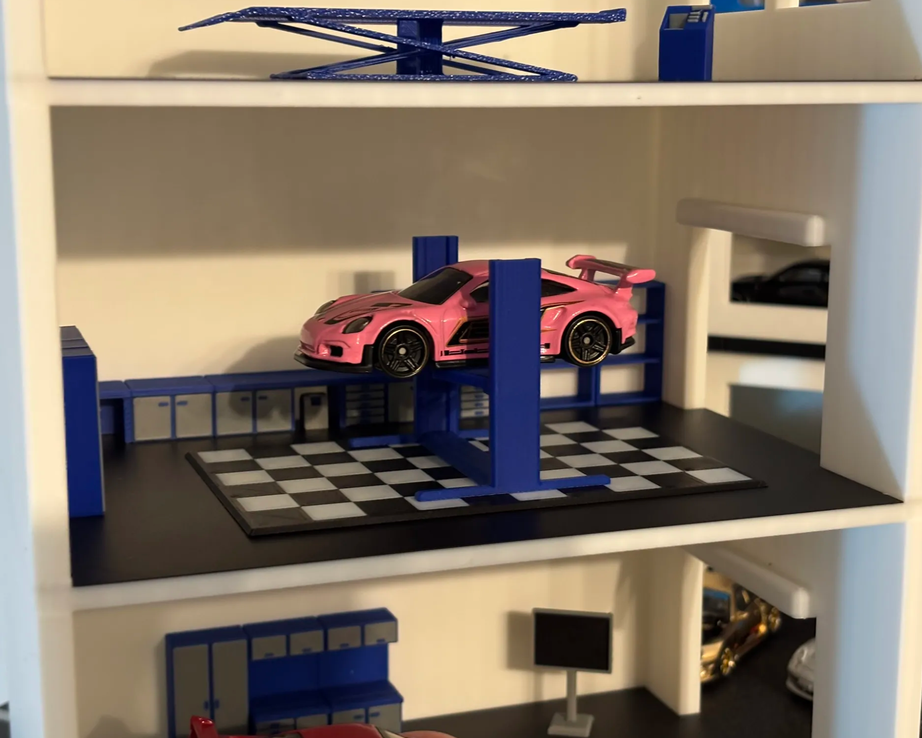 Hot wheels modular garage (3 stories)